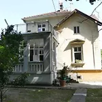 Giulietta With Garden, Free Parking * Budapesta