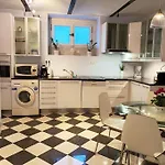 Villa Giulietta With Garden, Free Parking *