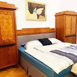 Villa Giulietta With Garden, Free Parking Budapest