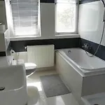 Giulietta With Garden, Free Parking Villa Budapest
