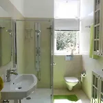 Giulietta With Garden, Free Parking Villa Budapest