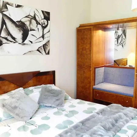 Giulietta With Garden, Free Parking Villa Budapest
