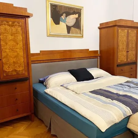Villa Giulietta With Garden, Free Parking Budapest