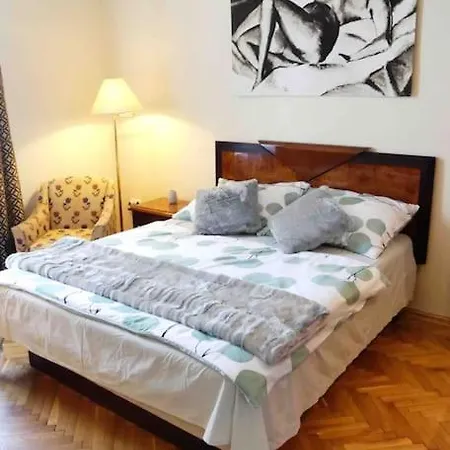 Giulietta With Garden, Free Parking Budapest