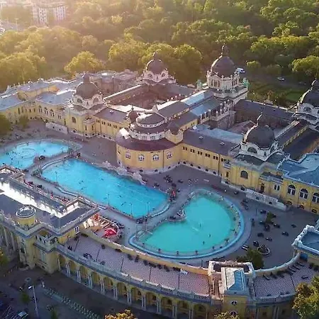 Villa Giulietta With Garden, Free Parking Budapest