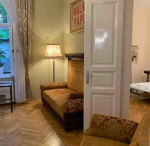 Villa Giulietta With Garden, Free Parking