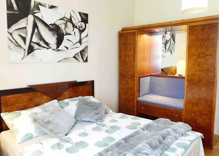 Giulietta With Garden, Free Parking Villa Budapest