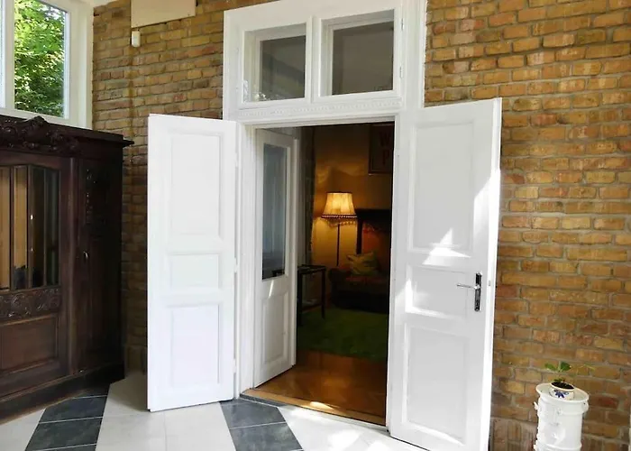Villa Giulietta With Garden, Free Parking Budapest
