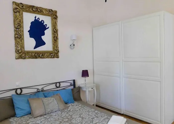 Villa Giulietta With Garden, Free Parking *