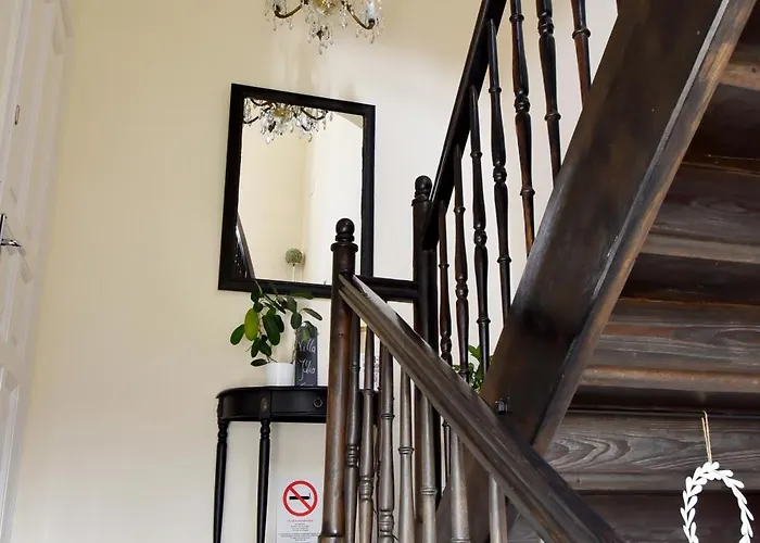 Giulietta With Garden, Free Parking Villa