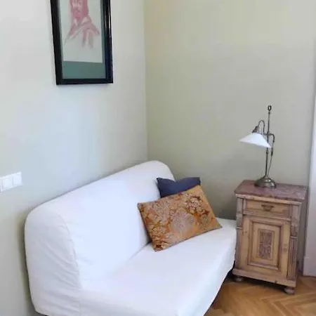Βίλα Giulietta With Garden, Free Parking *