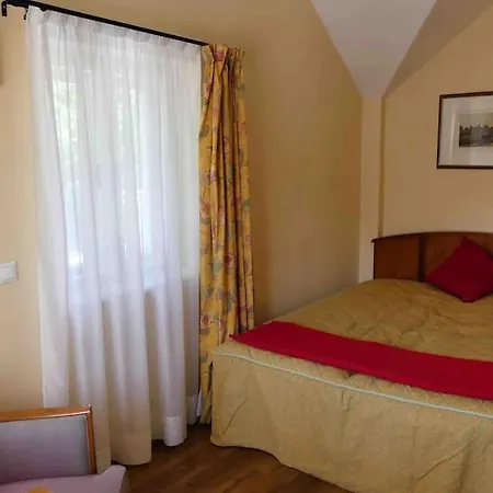 Βίλα Giulietta With Garden, Free Parking *