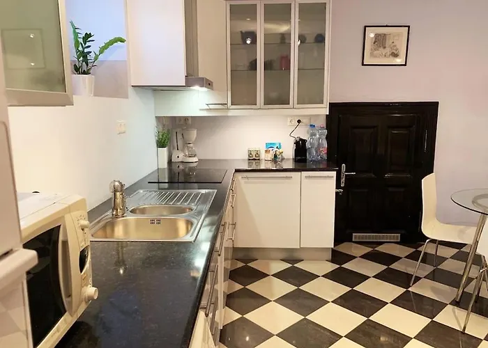 Villa Giulietta With Garden, Free Parking *